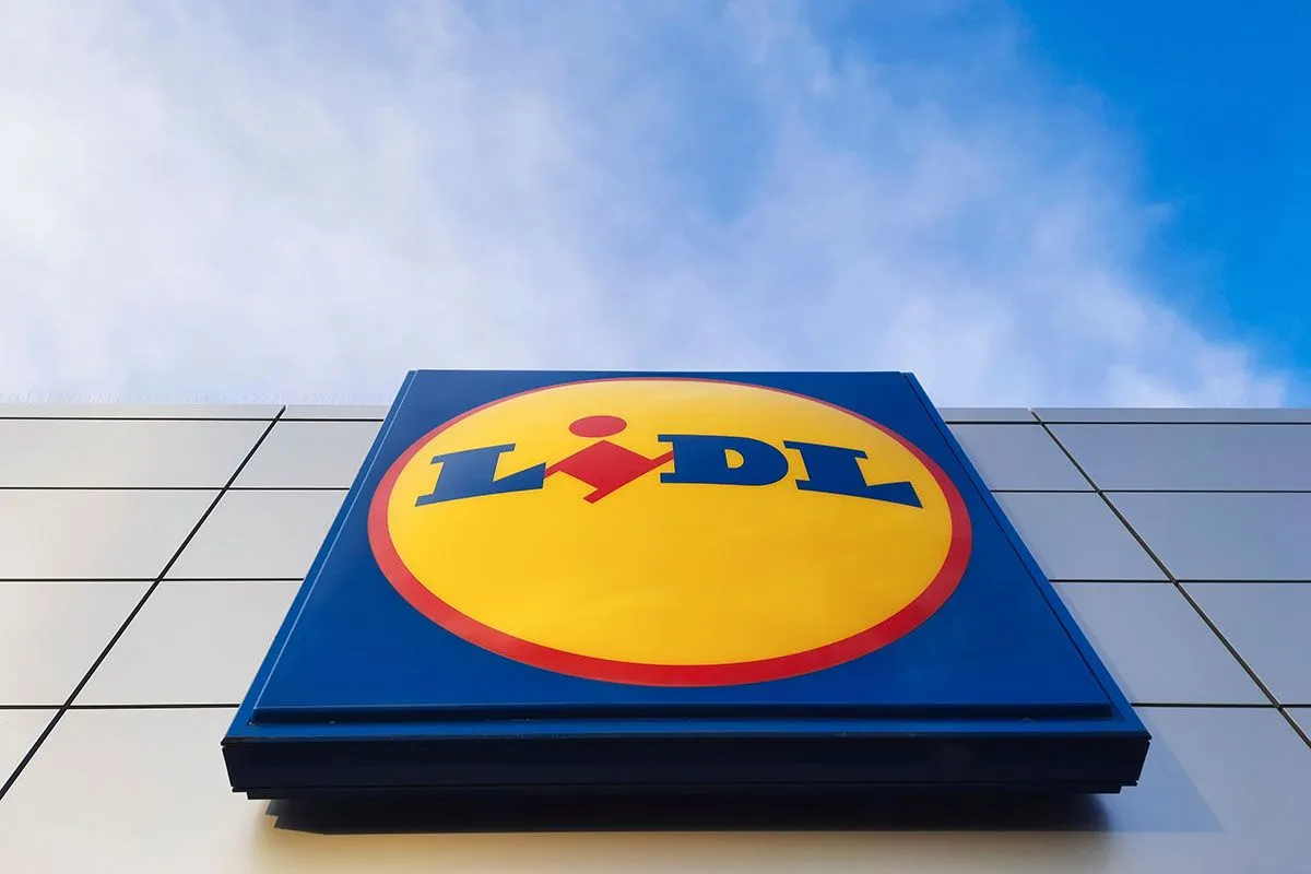 La rivoluzione dell'illuminazione low cost: la lampada LED di Lidl