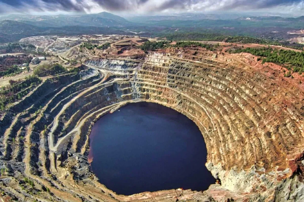 L'innovazione verde nella miniera Diavik: un futuro sostenibile per l'estrazione di diamanti